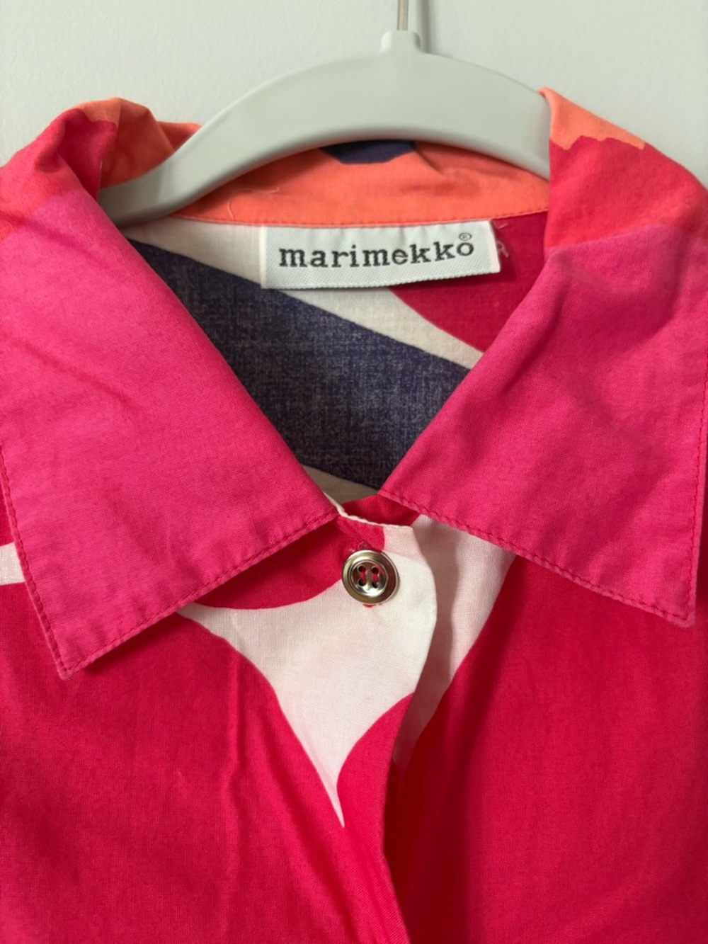 Marimekko famous Unikko print, Pink & Coral Button-Up Shirt w/bust & back darts